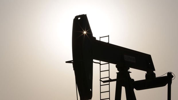 Kasımda küresel petrol arzı arttı 
