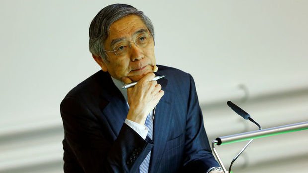 BOJ/Kuroda: Güçlü parasal desteği ısrarla sürdüreceğiz