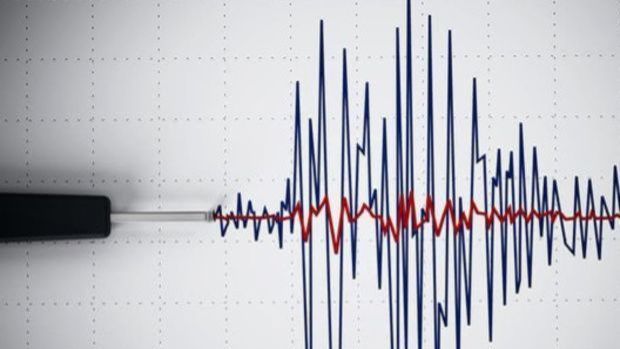 İzmir Körfezi'nde 3,5 büyüklüğünde deprem