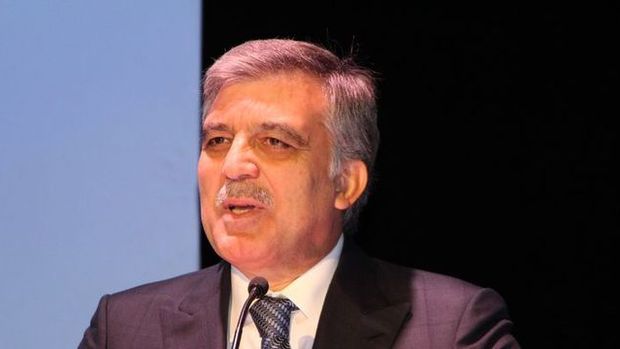 Abdullah Gül: Gazeteciler tutuksuz yargılanmalı