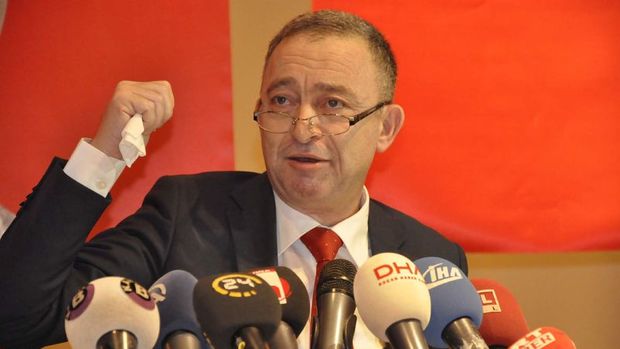 Ümit Kocasakal CHP Başkanlığı'na adaylığını açıkladı