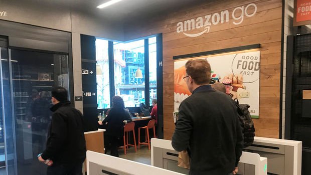 Amazon kasa ve kasiyersiz ilk süpermarketi açtı