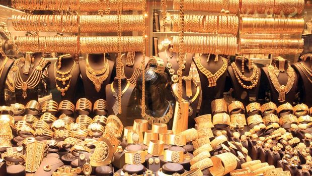 Altının kilogramı 162 bin 900 liraya geriledi