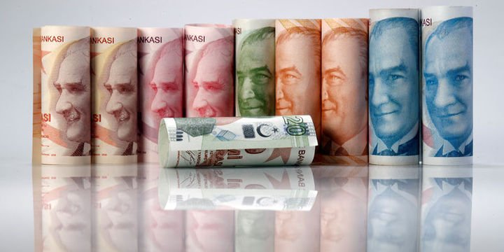 "Dolar/TL yılın büyük kısmını 4-4.10 aralığında geçirebilir"