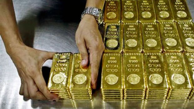 Altının kilogramı 162 bin 900 liraya geriledi