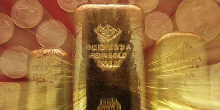 Altın Fed toplantısı öncesi kayıplarını korudu