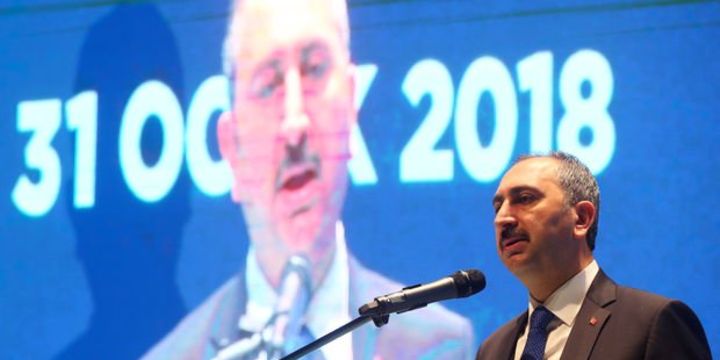 Bakan Gül