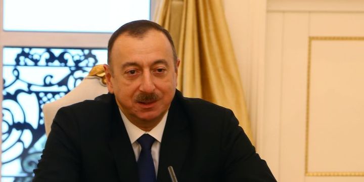 Azerbaycanda Cumhurbaşkanı seçimi erkene alındı