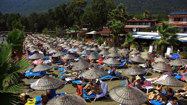 Antalya'ya gelen turist sayısı yüzde 13 arttı
