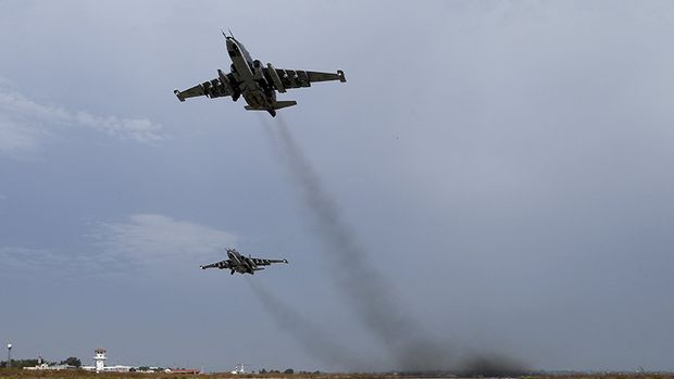 Rusya hava sahasını Türk jetlerine geçici kapattı