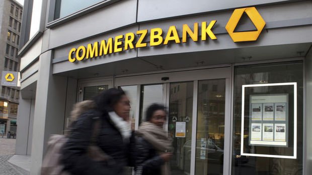 Commerzbank'ın 4. çeyrek karı tahminleri aştı