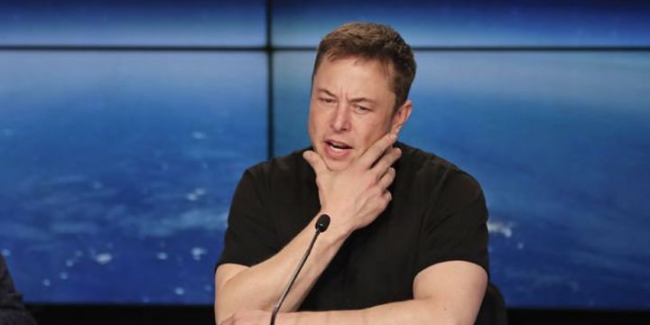 Elon Musk zarar ettiğini açıkladı