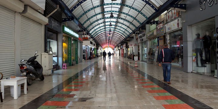 Nüfusa göre esnaf yoğunluğu en fazla Muğla