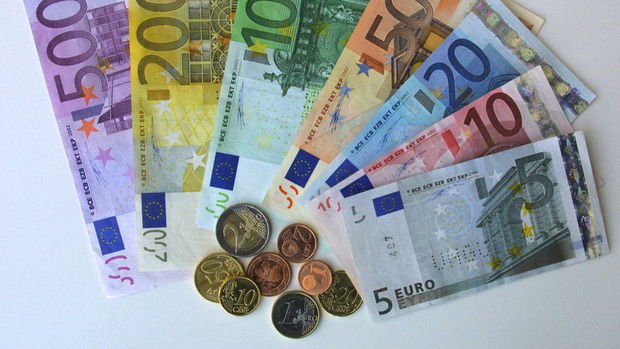 Euro Bölgesi kalıcı kurtarma fonunu Avrupa Para Fonu’na dönüştürecek