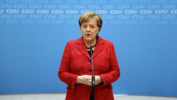 Merkel: Çelik ve alüminyuma ek vergi herkes için zararlı olacak