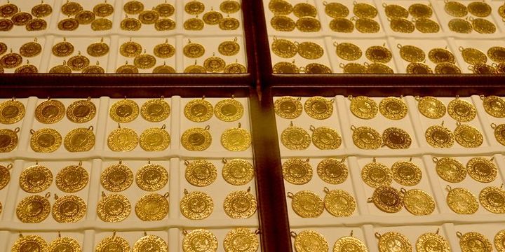 Altının gramı güne düşüşle başladı
