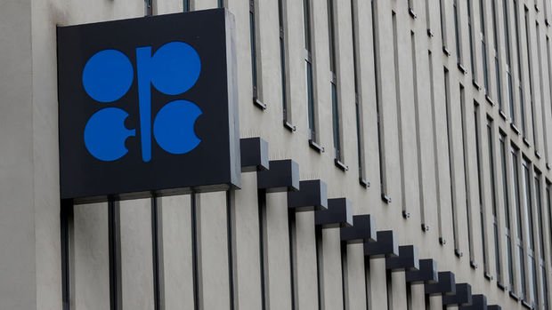 OPEC: Rakip arzındaki artış talep büyümesini aşacak