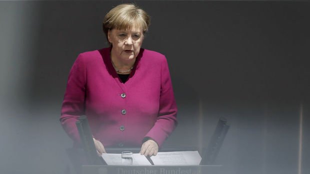 Merkel: Afrin'deki askeri harekat 'kabul edilemez'