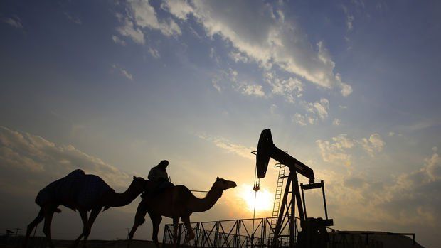 Bahreyn ülke tarihinin en büyük petrol sahasını buldu