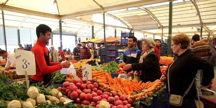 "Enflasyonda tek hane son çeyrekte görülebilir"