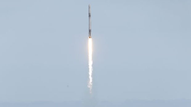 Türk uydusu Falcon 9 roketiyle uzaya bırakıldı