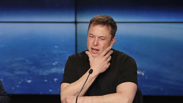 Elon Musk Goldman'a rest çekti