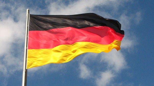 Almanya'da perakende satışlar Mart'ta azaldı