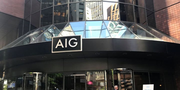 AIG ilk çeyrekte tahminlerin altında kar etti