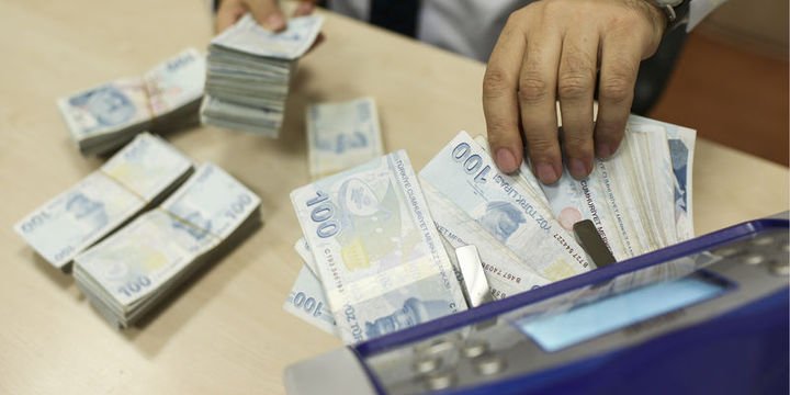 Bankacılık sektörünün mevduatı azaldı