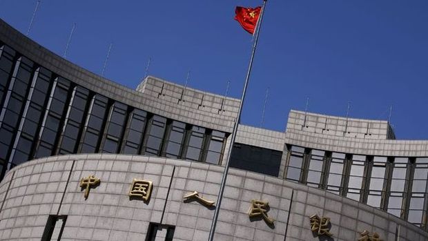 Çin'de yuan cinsinden yeni krediler Nisan'da beklentinin hafif üzerinde