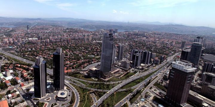"Sıkılaşan finansal koşullar Türkiye