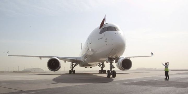 Dubaili DAE 400 uçak için Airbus ve Boeing ile görüşüyor