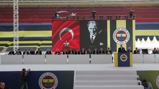 Fenerbahçe'de tarihi seçim başladı