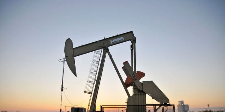 Petrol OPEC toplantısı öncesi kayıplarını korudu
