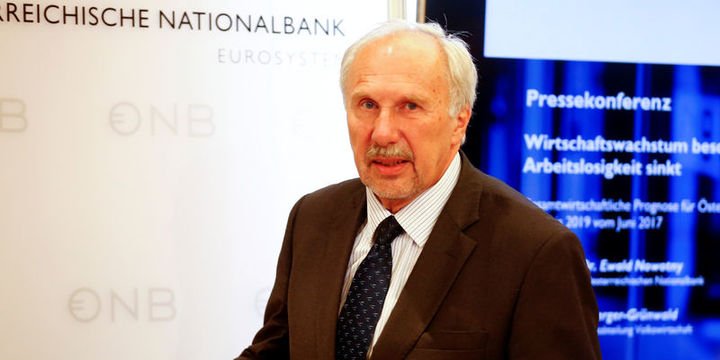AMB/Nowotny: Euro "AMB-Fed politika ayrılığı" ile zayıflıyor