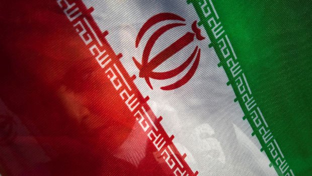 ABD müttefiklerine İran'dan petrol ithalatını bitirmek için baskı uyguluyor