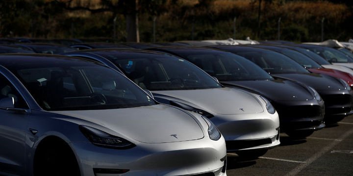 Tesla Çin