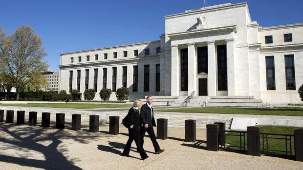 Fed: Ekonomi hedeflere yaklaştıkça kademeli faiz artışı görüyoruz
