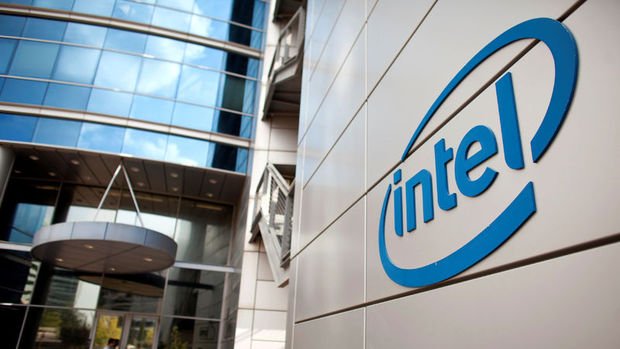 Intel'in ikinci çeyrekte kar ve geliri arttı