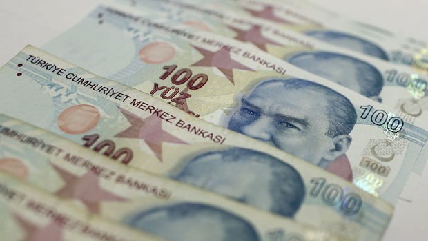 Hazine nakit dengesi Temmuz'da 754 milyon lira fazla verdi