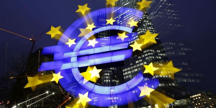 Avrupa Merkez Bankası büyüme tahminlerini düşürdü