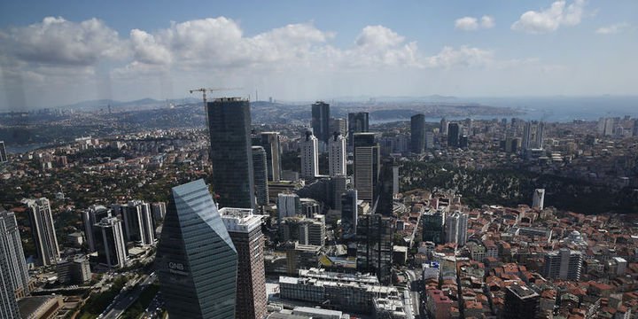 OECD Türkiye için büyüme tahminlerini düşürdü