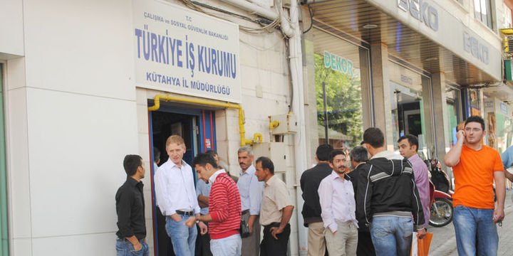 Ekonomistler işsizlik rakamlarını değerlendirdi