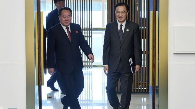 Kuzey Kore ve Güney Kore arasındaki yollar birleşiyor