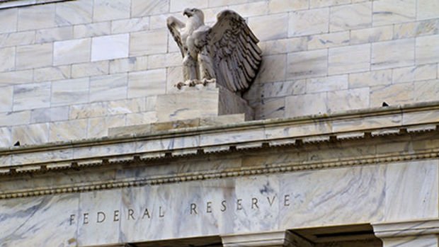 Fed Tutanakları: Kademeli faiz artırımlarının devam edeceği öngörülüyor
