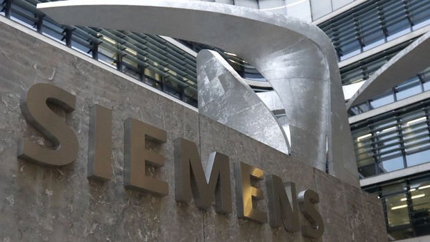 Siemens Suudi enerji anlaşmasını askıya alıyor