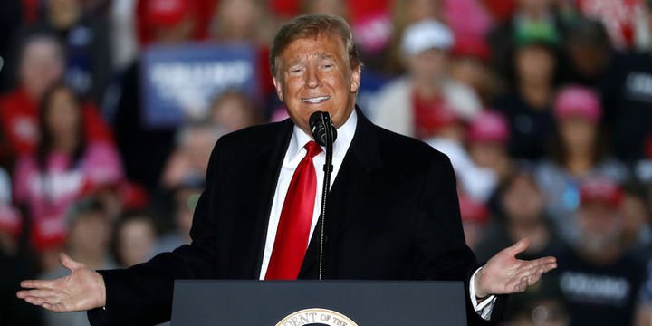 Trump: Hisselerinizin düşmesini istiyorsanız Demokratlara oy verin