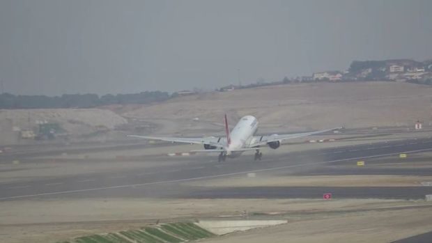 İstanbul Havalimanı'ndan ilk tarifeli sefer tamamlandı