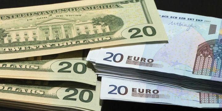 Dolar kar satışlarının azalması ile istikrar buldu