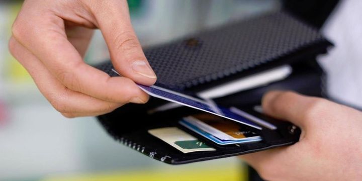 Cüzdanlarda ortalama 2,2 kredi kartı bulunuyor